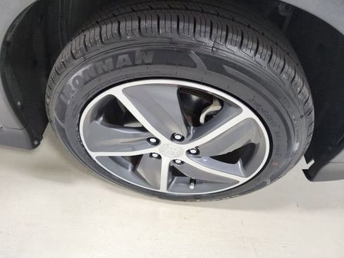 Used 2022 Honda HR-V EX image 35