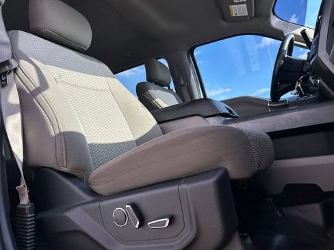 Used 2017 Ford F150 XLT w/ Equipment Group 302A Luxury image 28