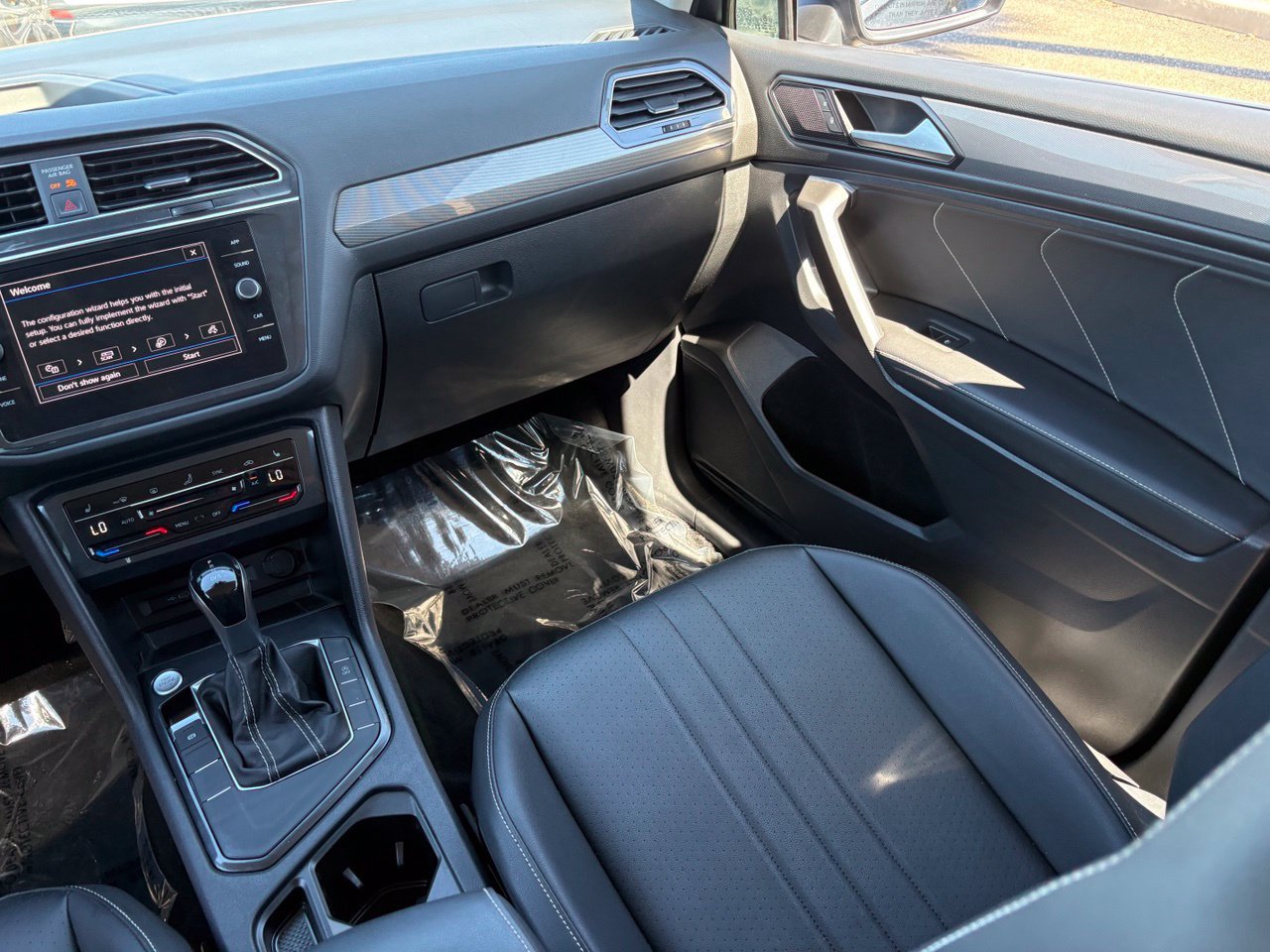 Used 2023 Volkswagen Tiguan SE FWD image 15