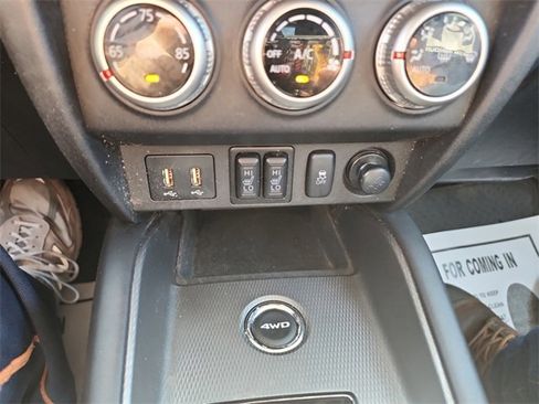 Used 2024 Mitsubishi Outlander Sport ES image 27