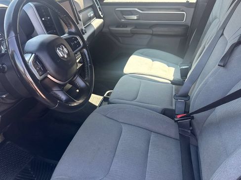 Used 2022 RAM 1500 Big Horn AWD/4WD image 9