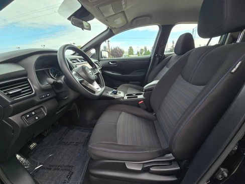 Used 2024 Nissan Leaf S FWD image 21