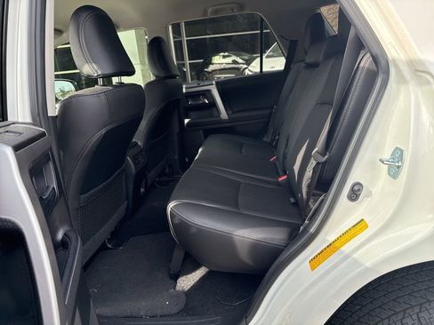 Used 2022 Toyota 4Runner TRD Sport image 10