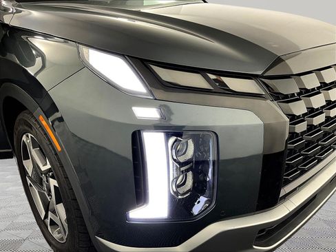 Used 2023 Hyundai Palisade Limited FWD image 31