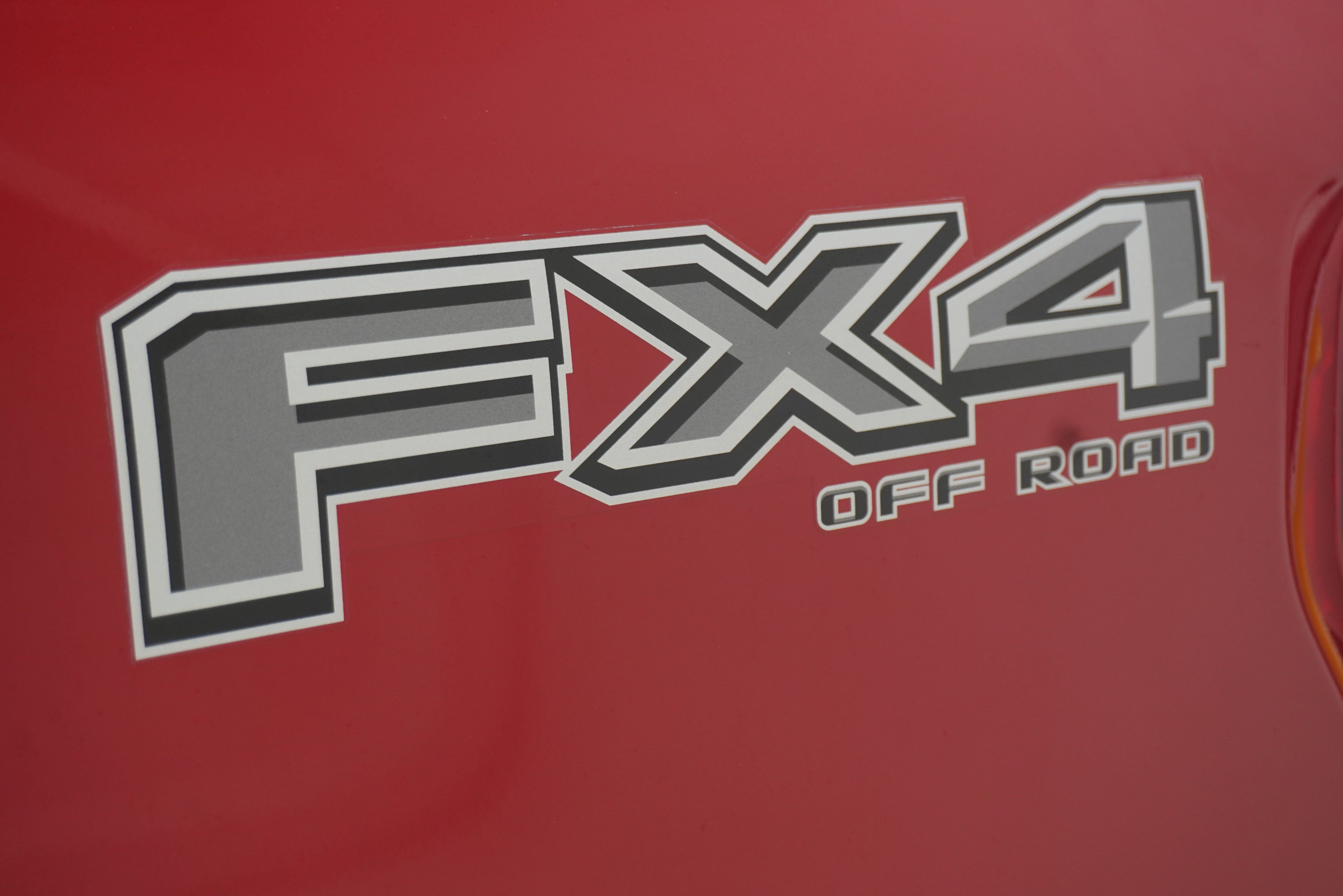 Used 2024 Ford F150 Lariat w/ FX4 Off-Road Package AWD/4WD image 8