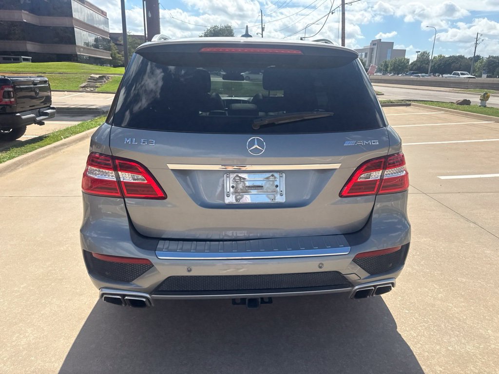 Used 2014 Mercedes-Benz ML 63 AMG 4MATIC image 11