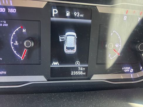 Used 2023 Hyundai Tucson SEL image 3