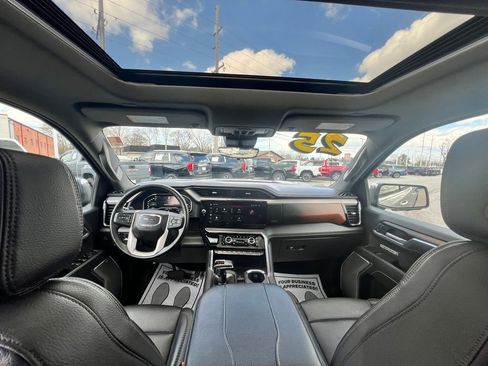 Used 2025 GMC Sierra 1500 Denali w/ Denali Reserve Package image 36