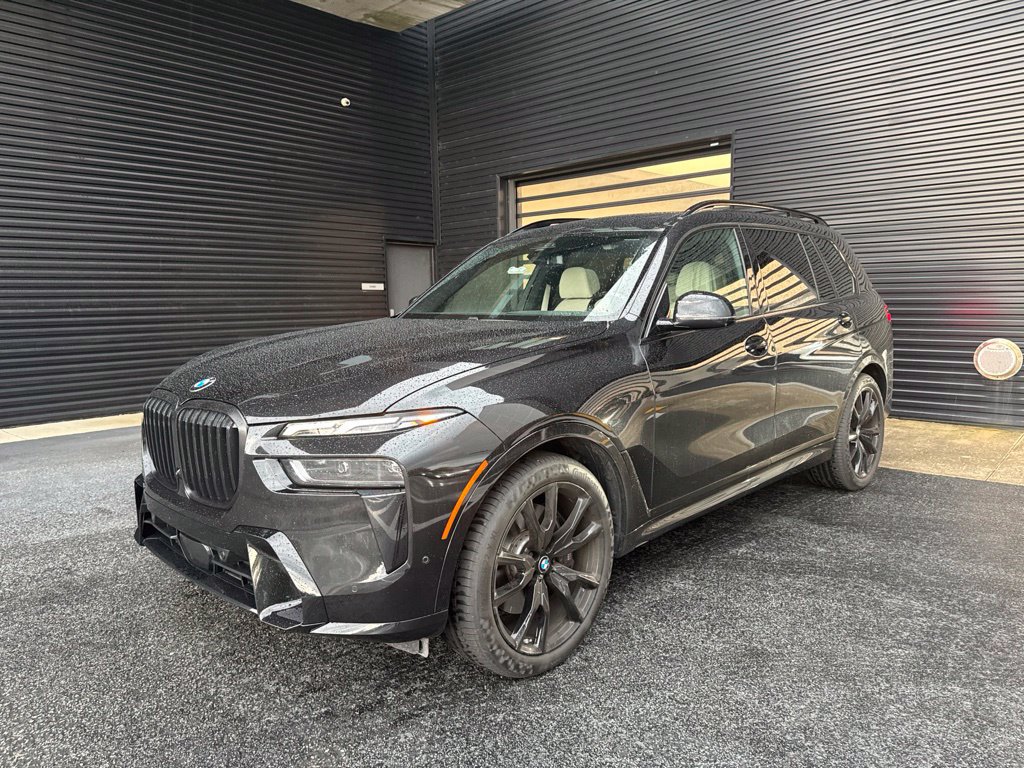 Used 2024 BMW X7 xDrive40i w/ Executive Package AWD/4WD image 1
