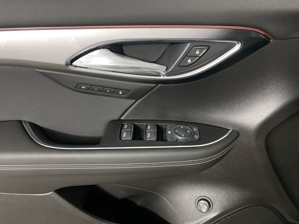 Used 2026 Buick Envision Sport Touring AWD/4WD image 13
