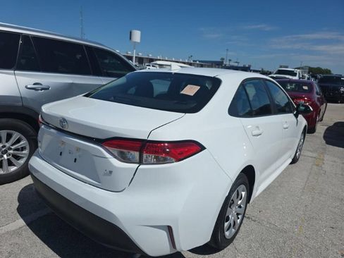 Used 2023 Toyota Corolla LE FWD image 3