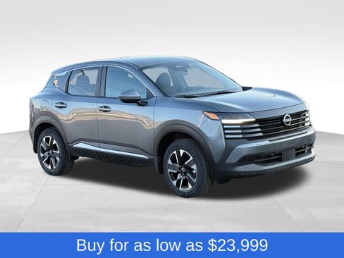 Used 2025 Nissan Kicks SV image 7