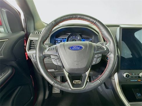 Used 2022 Ford Edge ST-Line w/ Class II Trailer Tow Package image 24