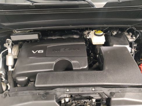 Used 2020 Nissan Pathfinder Platinum AWD/4WD image 30