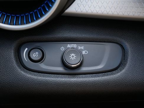 Used 2024 Chevrolet Trax LS FWD image 26