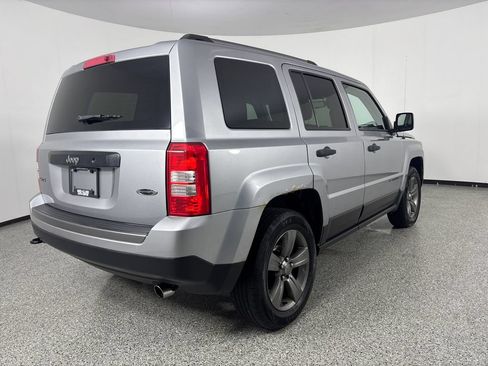 Used 2017 Jeep Patriot Sport AWD/4WD image 7