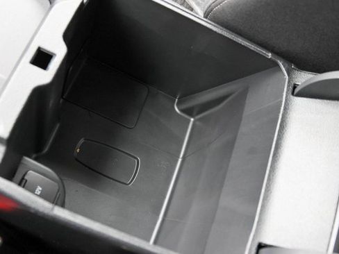 Used 2024 Ford Ranger XLT w/ FX4 Off-Road Package image 19