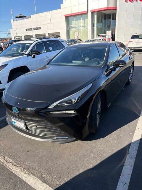 Used 2021 Toyota Mirai w/ Advanced Technology Package RWD 360° Tour