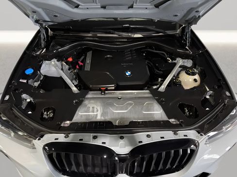 Used 2023 BMW X3 sDrive30i w/ M Sport Package RWD image 9