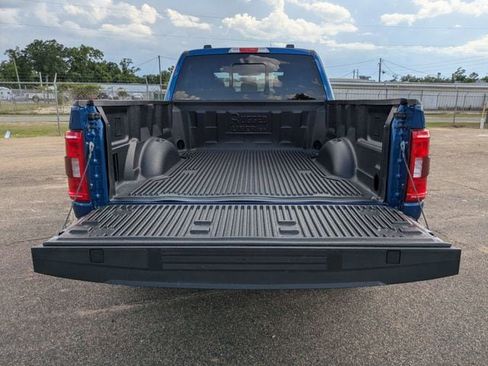 Used 2022 Ford F150 XLT w/ Equipment Group 302A High AWD/4WD image 13