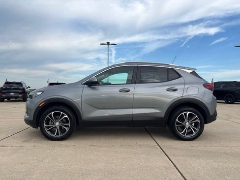 Used 2023 Buick Encore GX Select w/ Safety Package II AWD/4WD image 5
