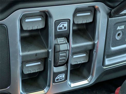 New 2026 Jeep Gladiator Sport AWD/4WD image 22