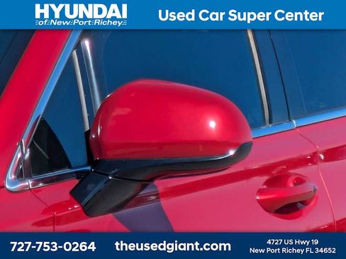 Used 2020 Hyundai Santa Fe SEL w/ Convenience Package image 11