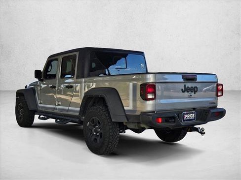 Used 2021 Jeep Gladiator Sport image 7