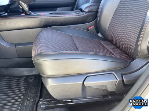 Certified 2025 Nissan Kicks SR image 22