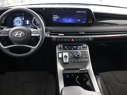 Used 2025 Hyundai Palisade Calligraphy AWD/4WD image 2