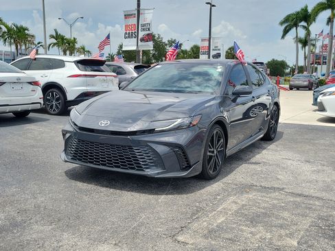 Used 2026 Toyota Camry XSE FWD image 5
