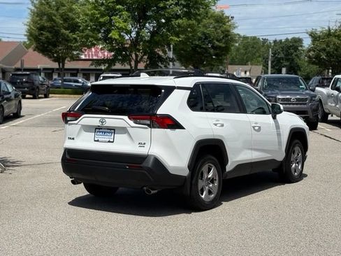 Used 2023 Toyota RAV4 XLE w/ Convenience Package AWD/4WD image 5