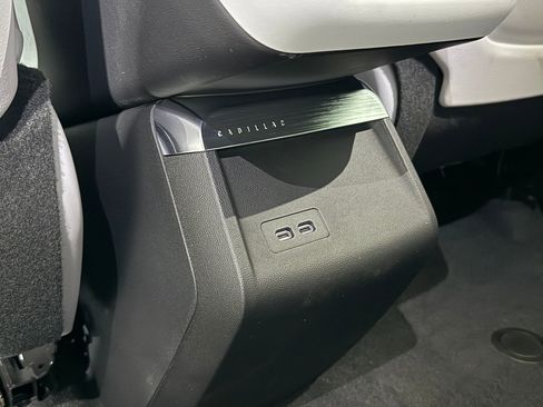 New 2026 Cadillac Lyriq Sport image 40