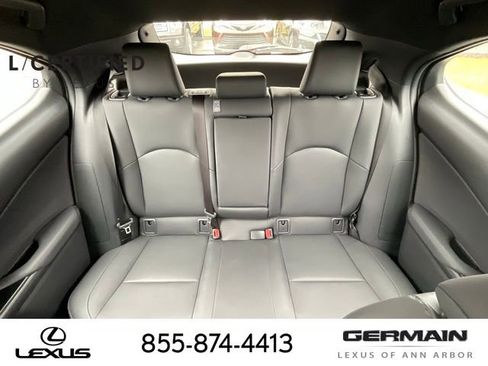 Certified 2022 Lexus UX 250h w/ Premium Package AWD/4WD image 16