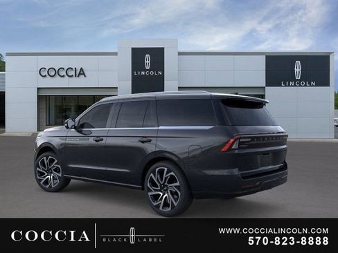 New 2026 Lincoln Navigator Black Label AWD/4WD image 4