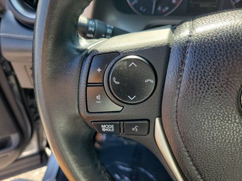 Used 2018 Toyota RAV4 XLE FWD image 20