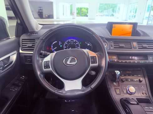 Used 2012 Lexus CT 200h Premium w/ Premium Audio Pkg FWD image 18