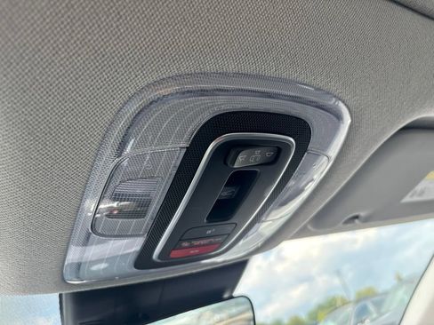 Used 2023 Hyundai Elantra Limited FWD image 24