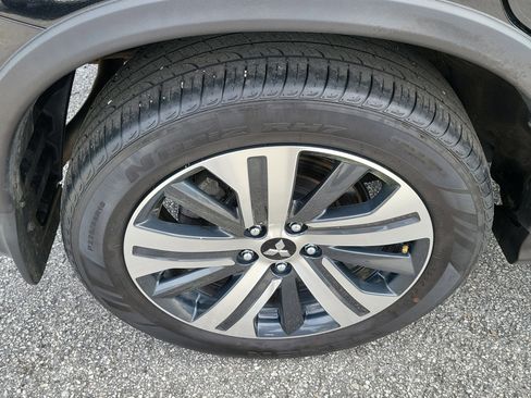 Used 2024 Mitsubishi Outlander Sport 2.0 ES image 7