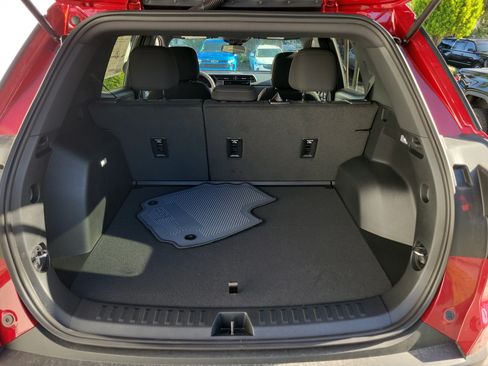 New 2027 GMC Terrain Elevation FWD image 9