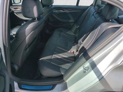 Used 2020 BMW 530e w/ Premium Package image 20