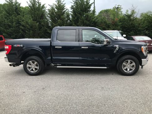 Used 2023 Ford F150 Lariat AWD/4WD image 8