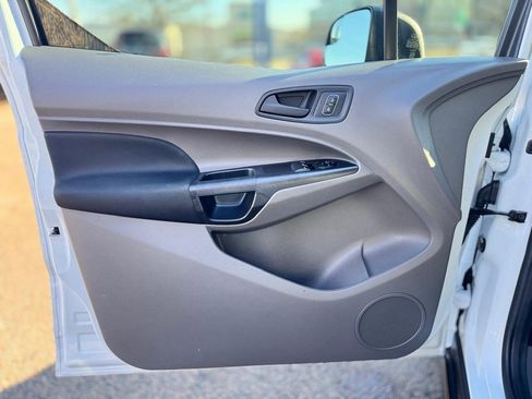 Used 2022 Ford Transit Connect XL image 12