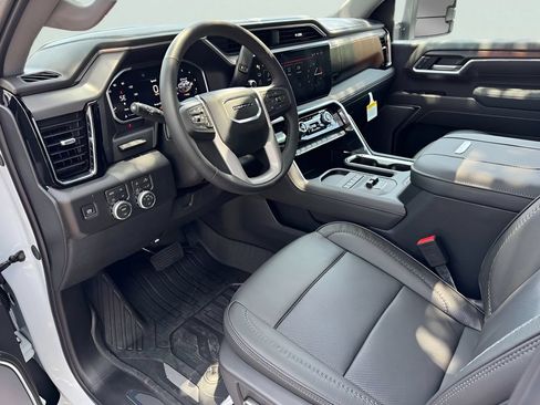 New 2026 GMC Sierra 2500 Denali w/ Denali Reserve Package AWD/4WD image 7