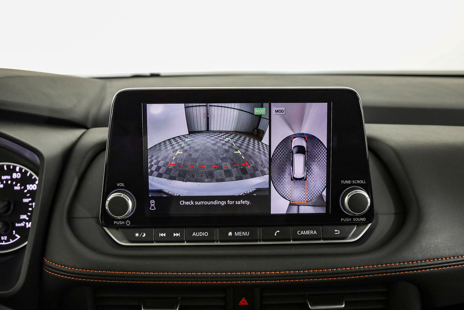 Used 2025 Nissan Rogue SV AWD/4WD image 27