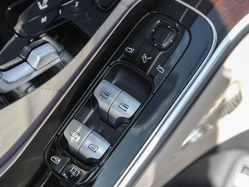 New 2026 Mercedes-Benz S 580e 4MATIC Sedan image 22