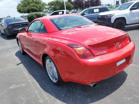Used 2005 Lexus SC 430 Convertible RWD image 3