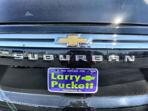 Used 2022 Chevrolet Suburban LT image 31