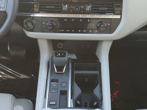 New 2026 Nissan Pathfinder SL w/ Cargo Package FWD image 19