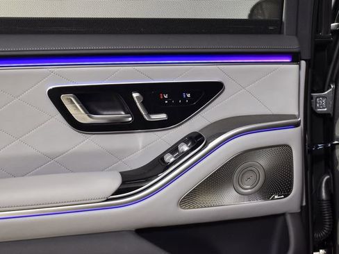 New 2026 Mercedes-Benz S 580 4MATIC Sedan image 40